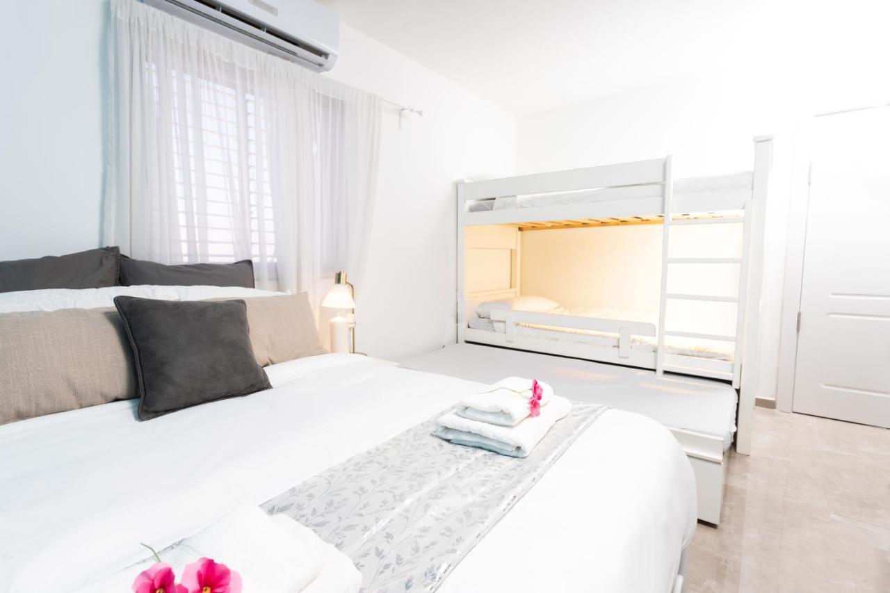 Yalarent Jasmine 3Br Apt Lägenhet Eilat Exteriör bild