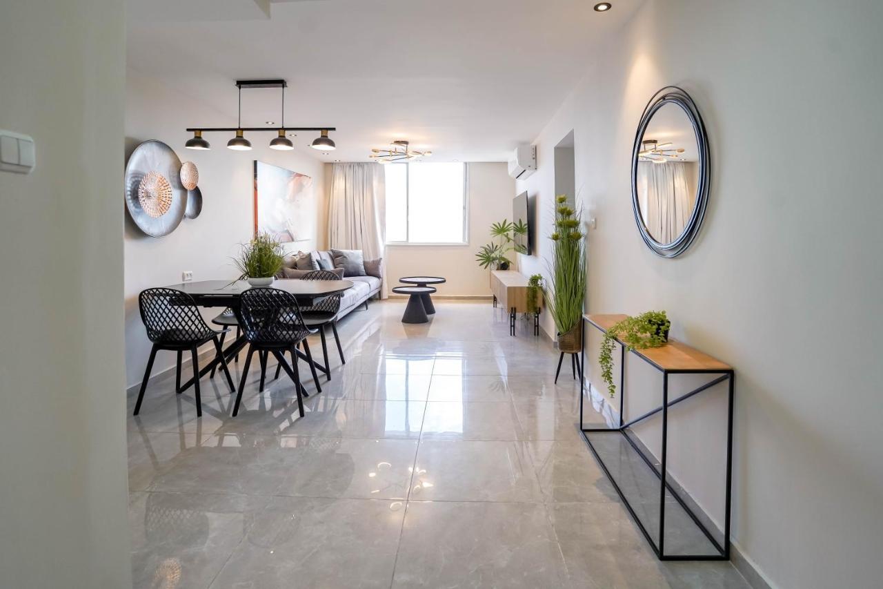 Yalarent Jasmine 3Br Apt Lägenhet Eilat Exteriör bild