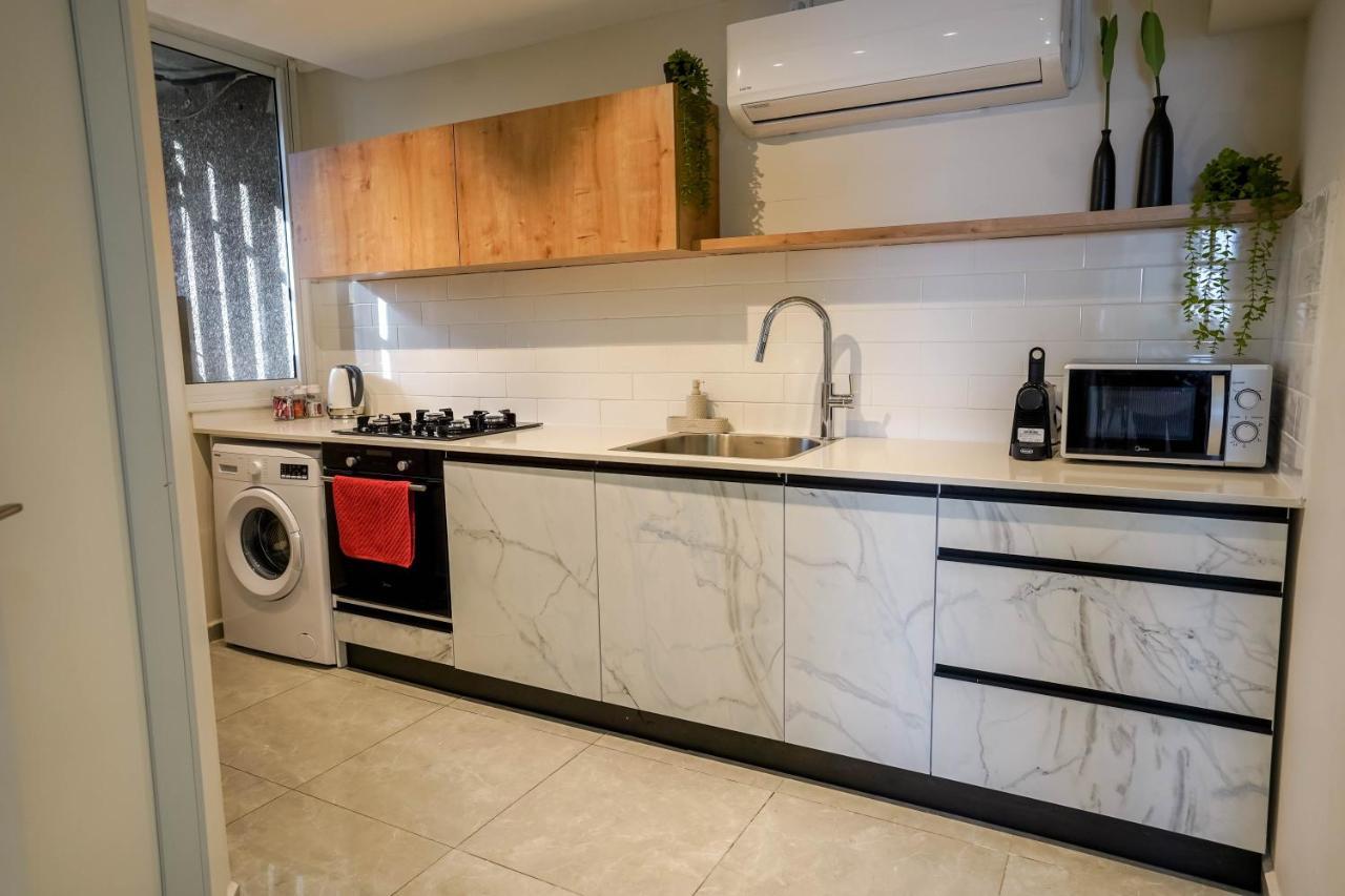 Yalarent Jasmine 3Br Apt Lägenhet Eilat Exteriör bild